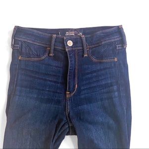 Hollister high rise Jean legging size 25 w